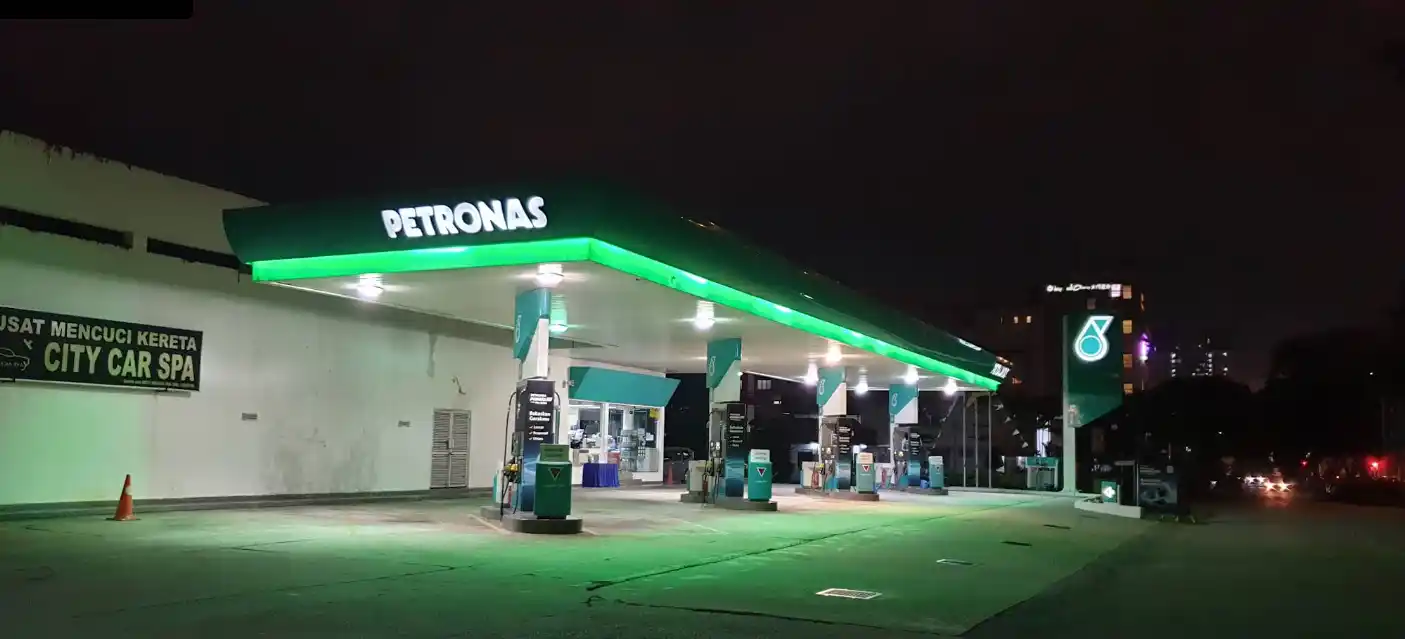 Petronas SS 17