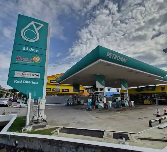 Petronas USJ 14